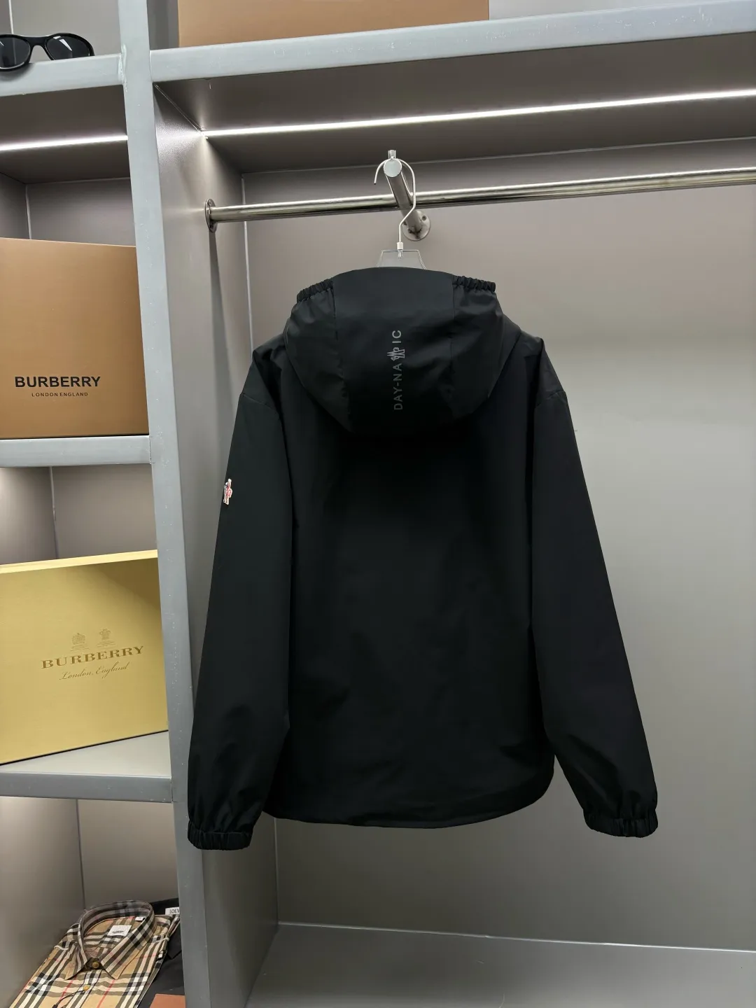 Moncler ,Premium Factory 。 Mon.. e Premium ！ PK ， ！ Quality 。 ， ， 。 ！ · ， ， 。 ， ， ， 。 ， ， 。 ， ， ， ， 。 Size：48、50、52、54、56